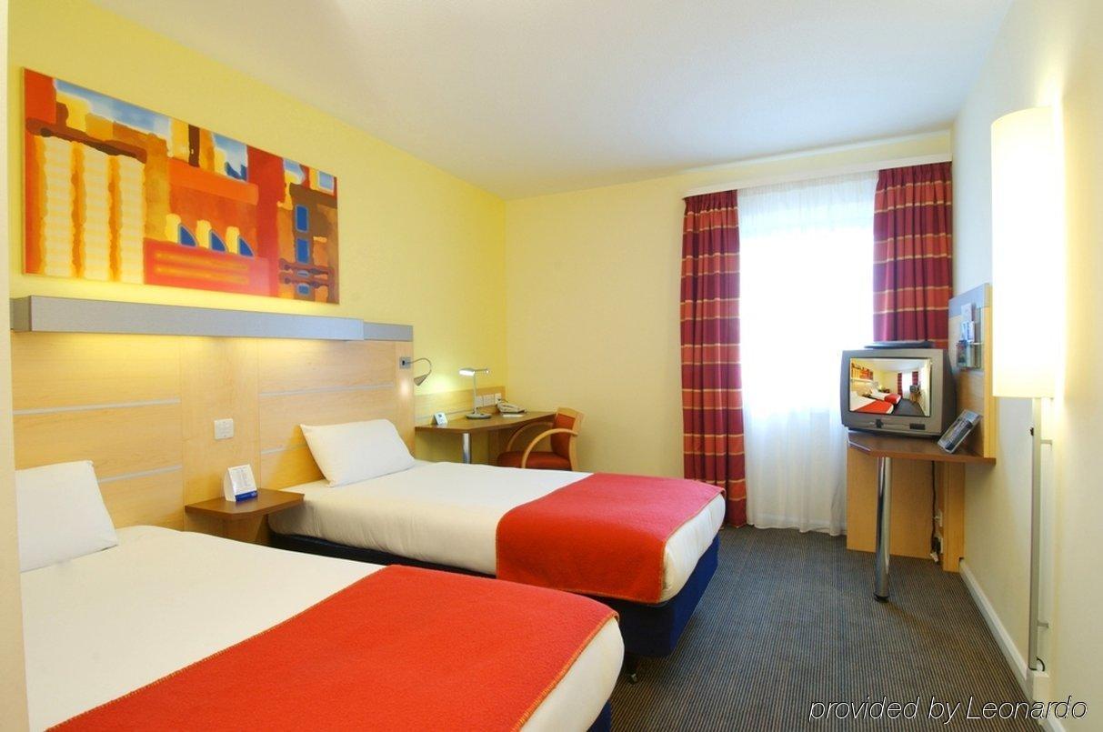 Hotel Express By Ihg