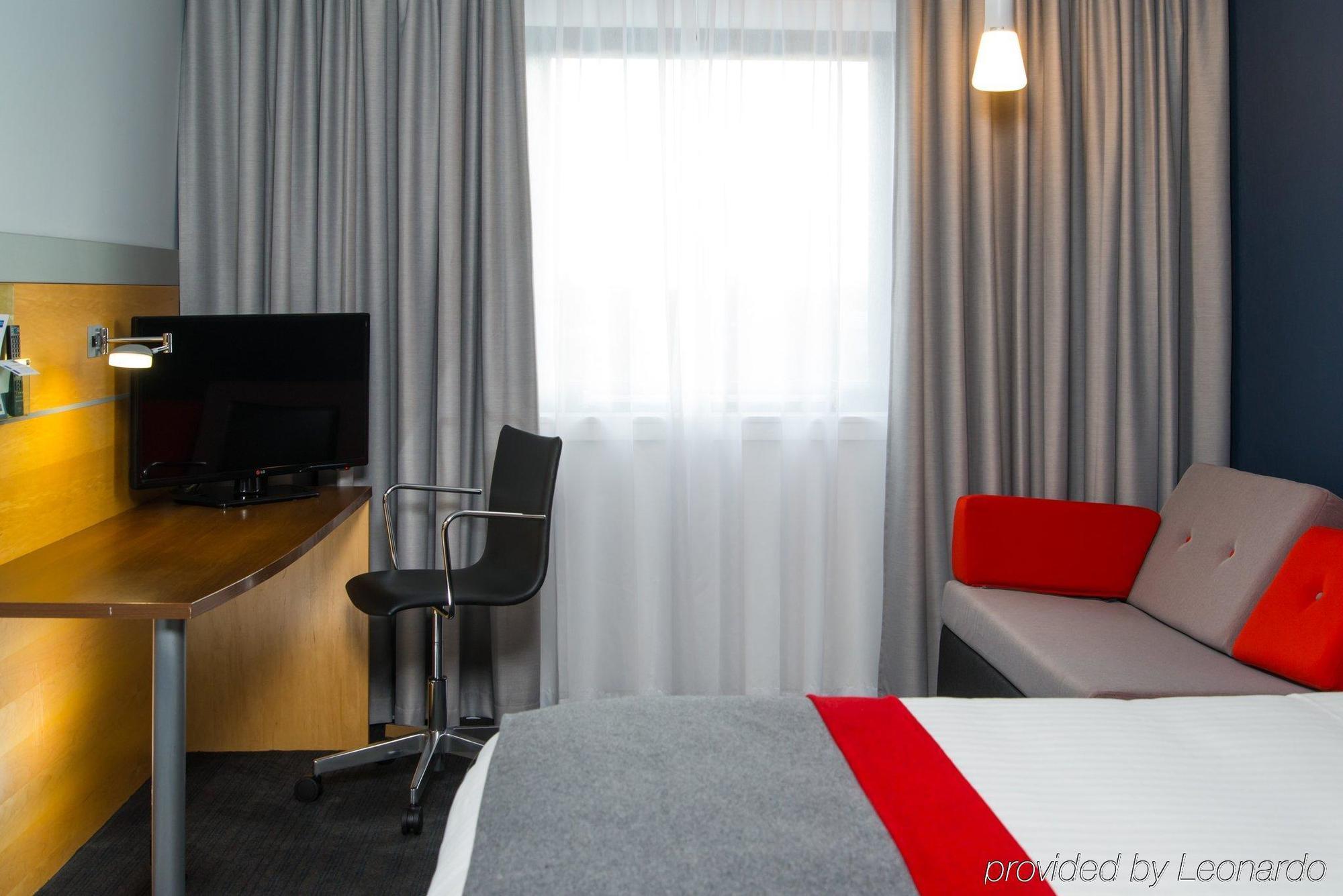 Express By Ihg Hotel Stevenage